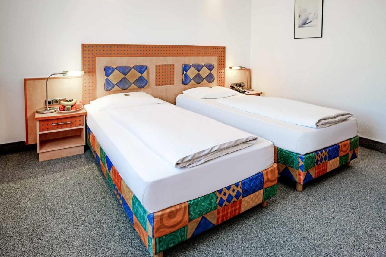 Plaza Kongresshotel Europe Estugarda Quarto foto